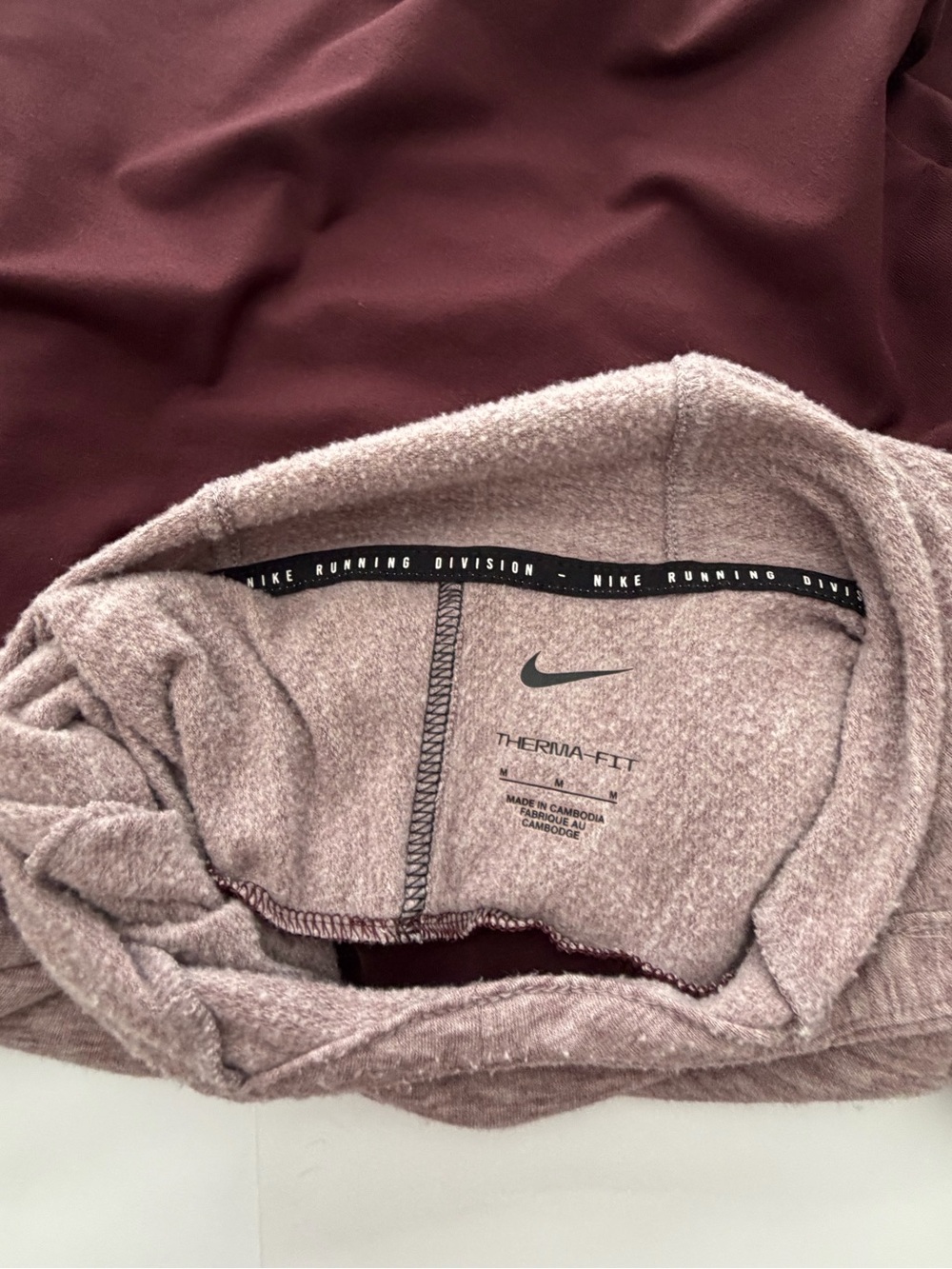 Nike Running Division Men's Hoodie Long Sleeve Maroon Gray Chevron Medium - Picture 8 of 9
